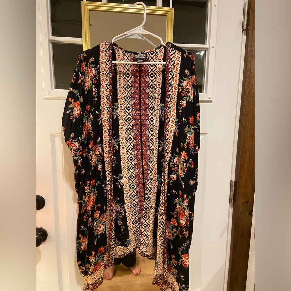 Angie Floral Short Sleeve Sweater